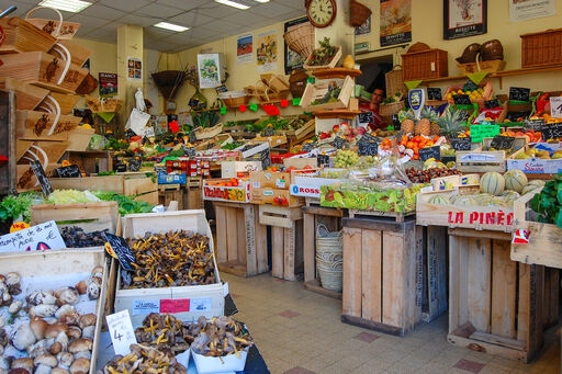 provence-essen-wein-markt