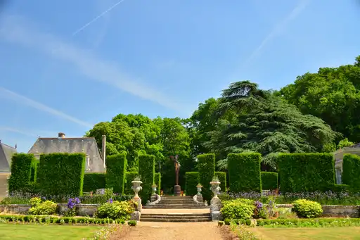 loire-essen-schloss-gärten