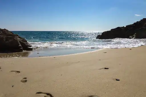bretagne-landschaft-strand-sand-welle