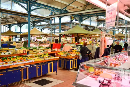 burgund-essen-markt-dijon