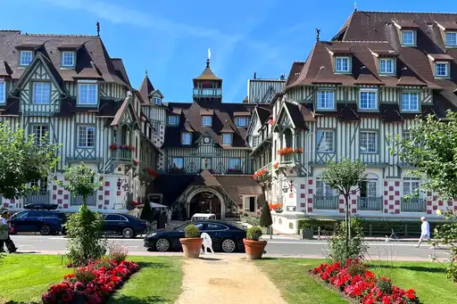 normandie-architektur-stadt