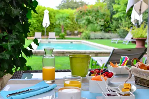 provence-unterkunft-frühstück