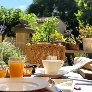 provence-unterkunft-frühstück