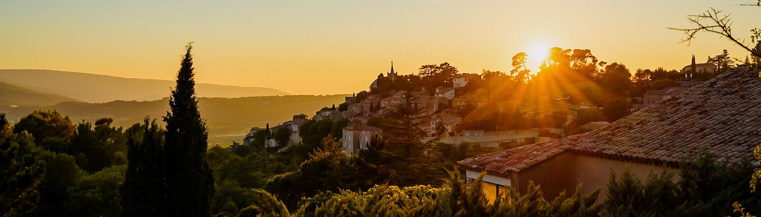 provence-landschaft-sonnenuntergang