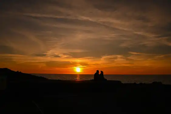 bretagne-landschaft-sonnenuntergang