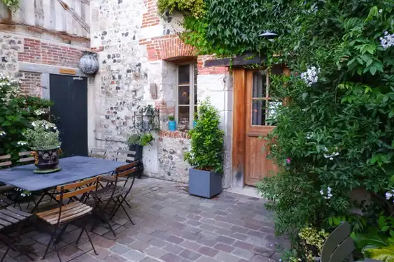 Hoteltipp-Nordfrankreich-Cour Catherine-Hof