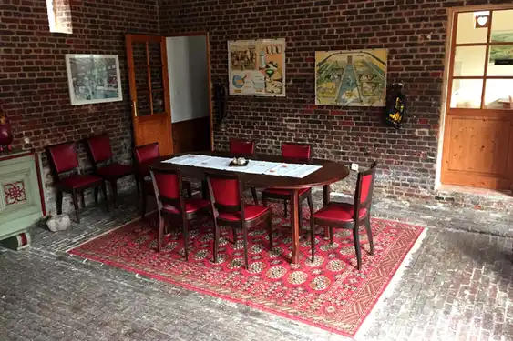Hoteltipp-Nordfrankreich-Neufchatel-Essensraum