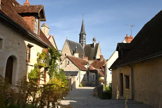 loire-architektur-dorf