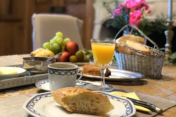 loire-unterkunft-frühstück