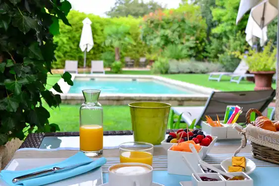provence-unterkunft-frühstück