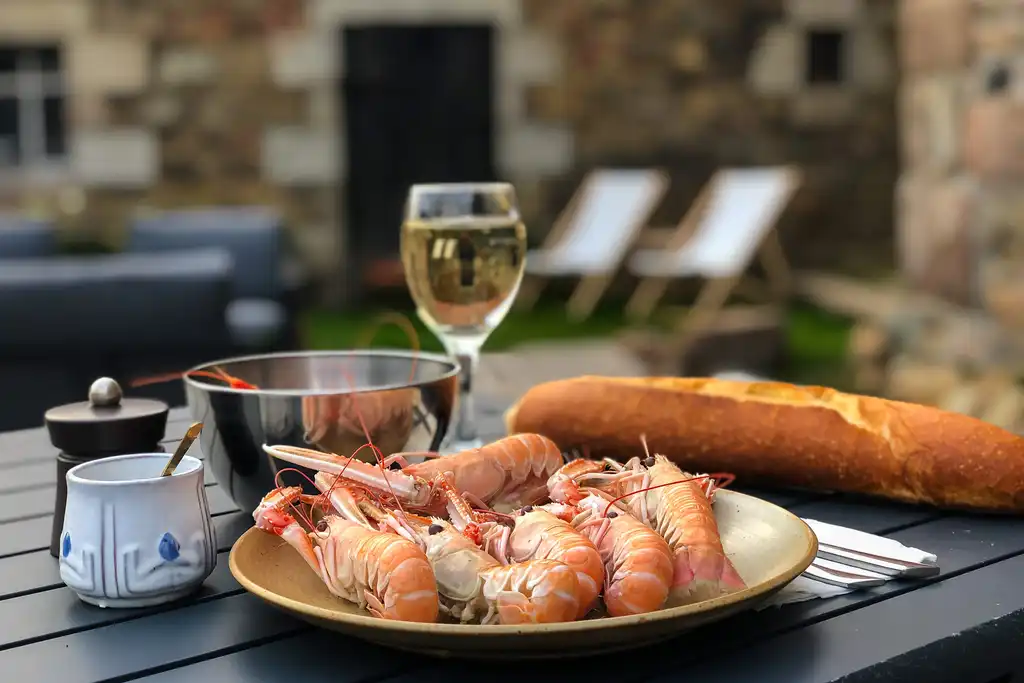 bretagne-essen-wein-picknick