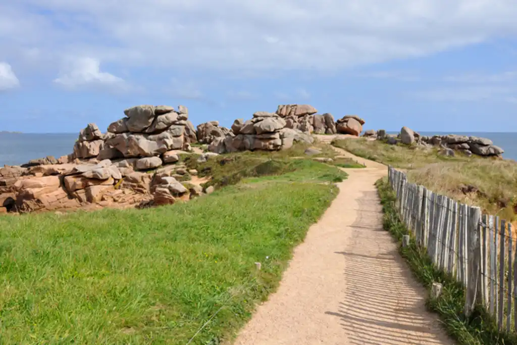 bretagne-landschaft