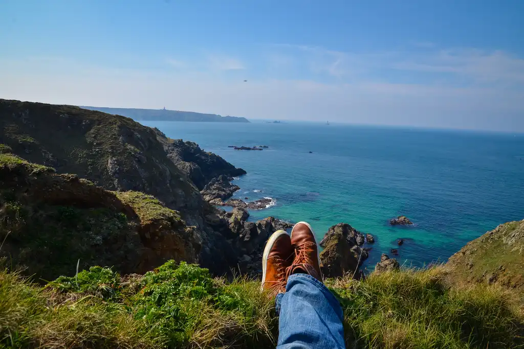 bretagne-landschaft-wandern-ausblick