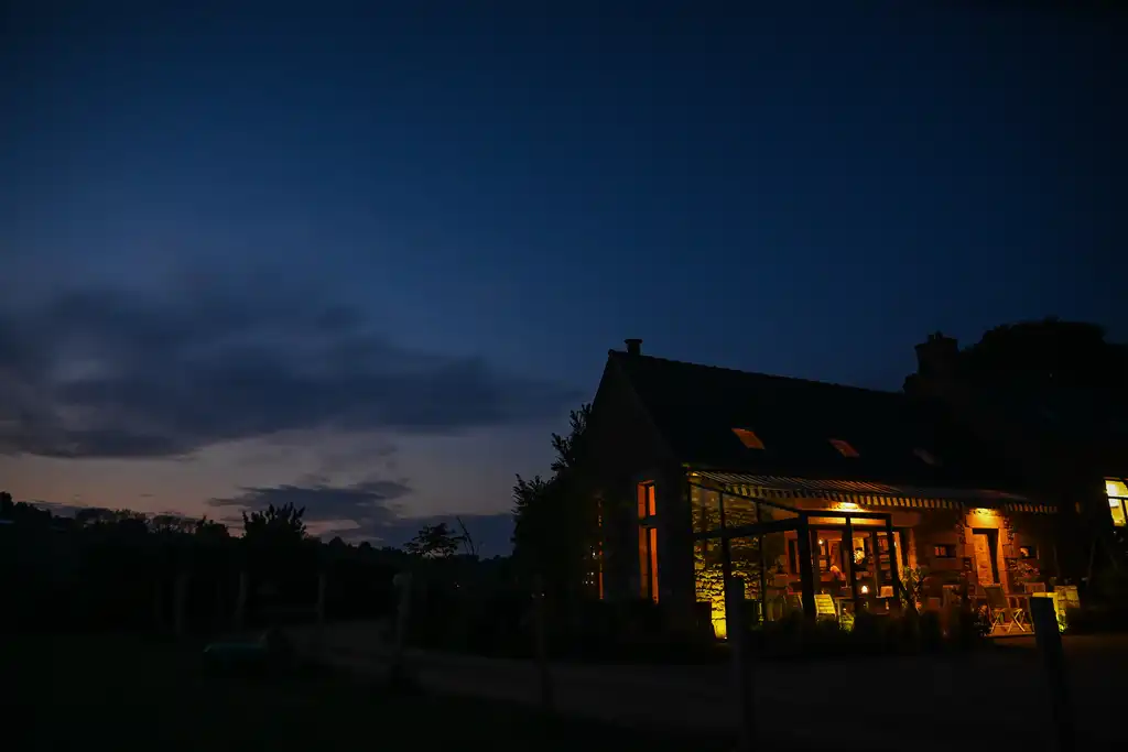 bretagne-landschaft-abend