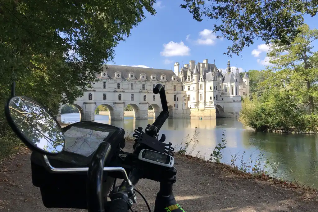 loire-schloss-chenonceau-radfahren