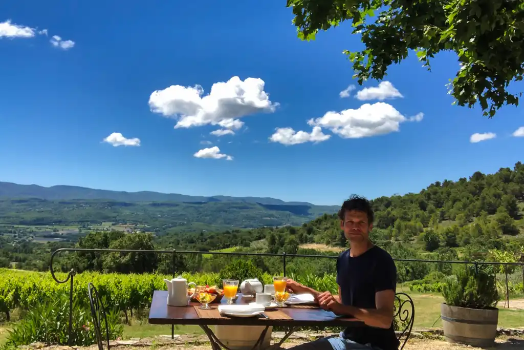 provence-menschen-thomas-frühstück