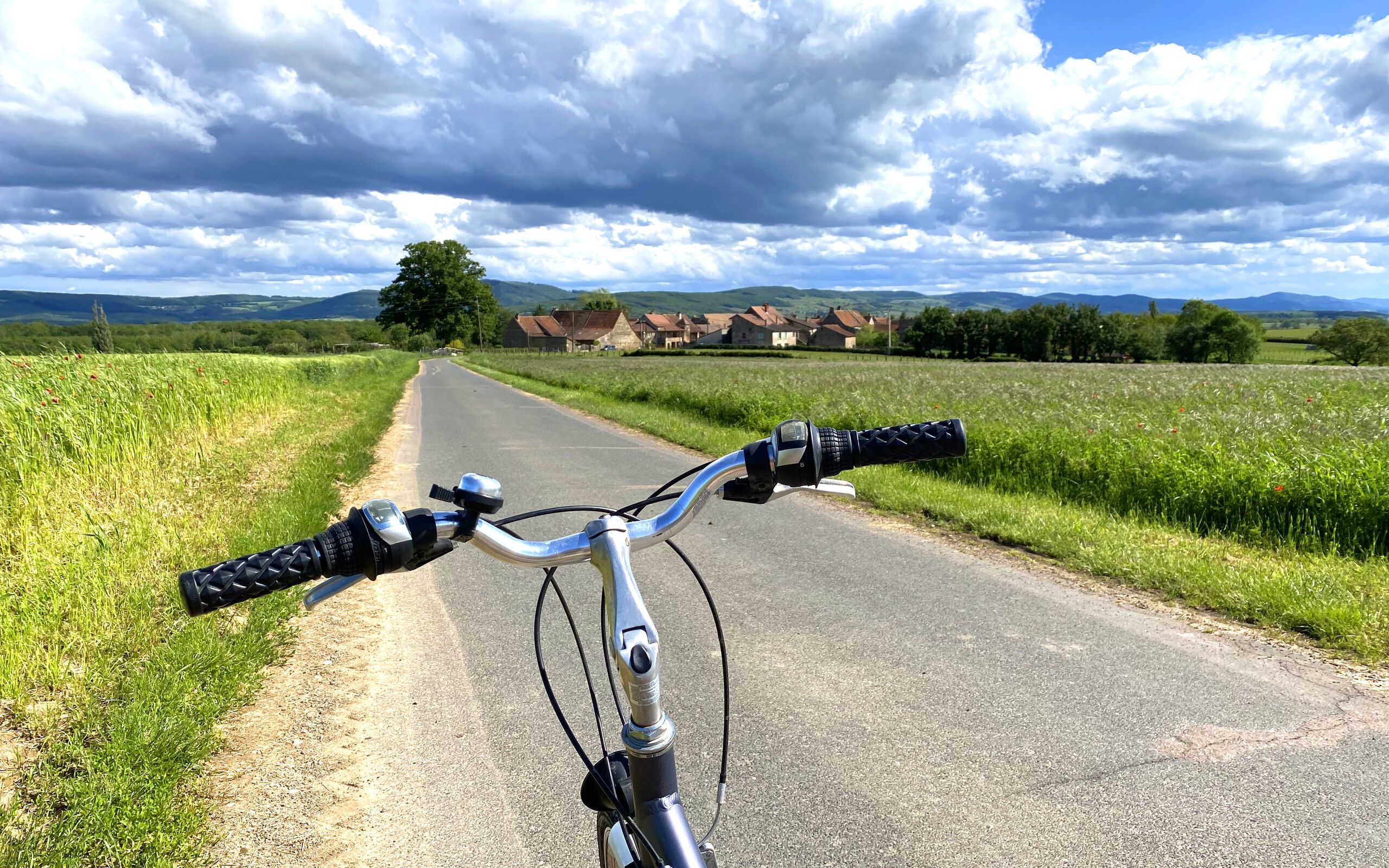 burgund-landschaft-fahrrad