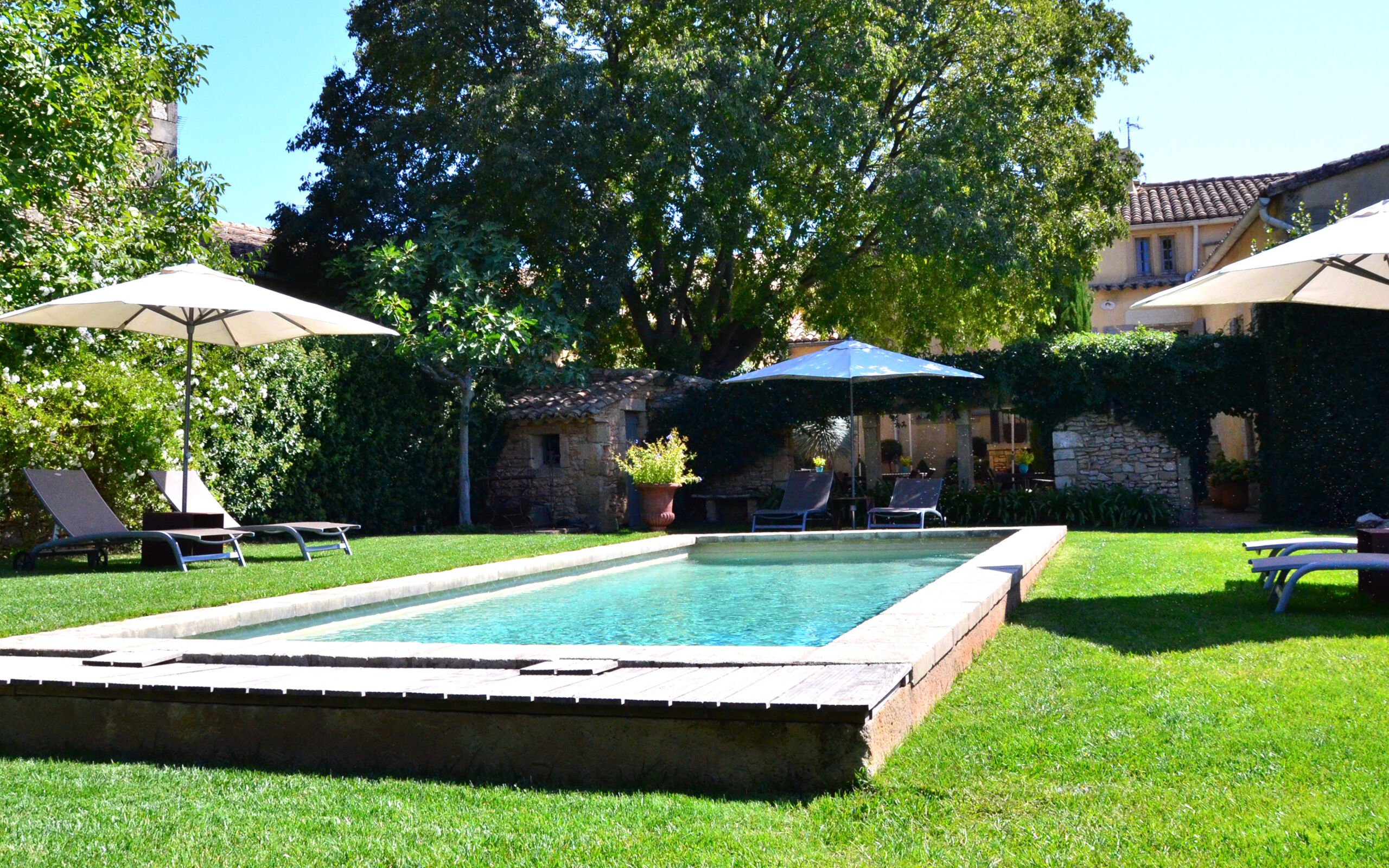provence-unterkunft-pool