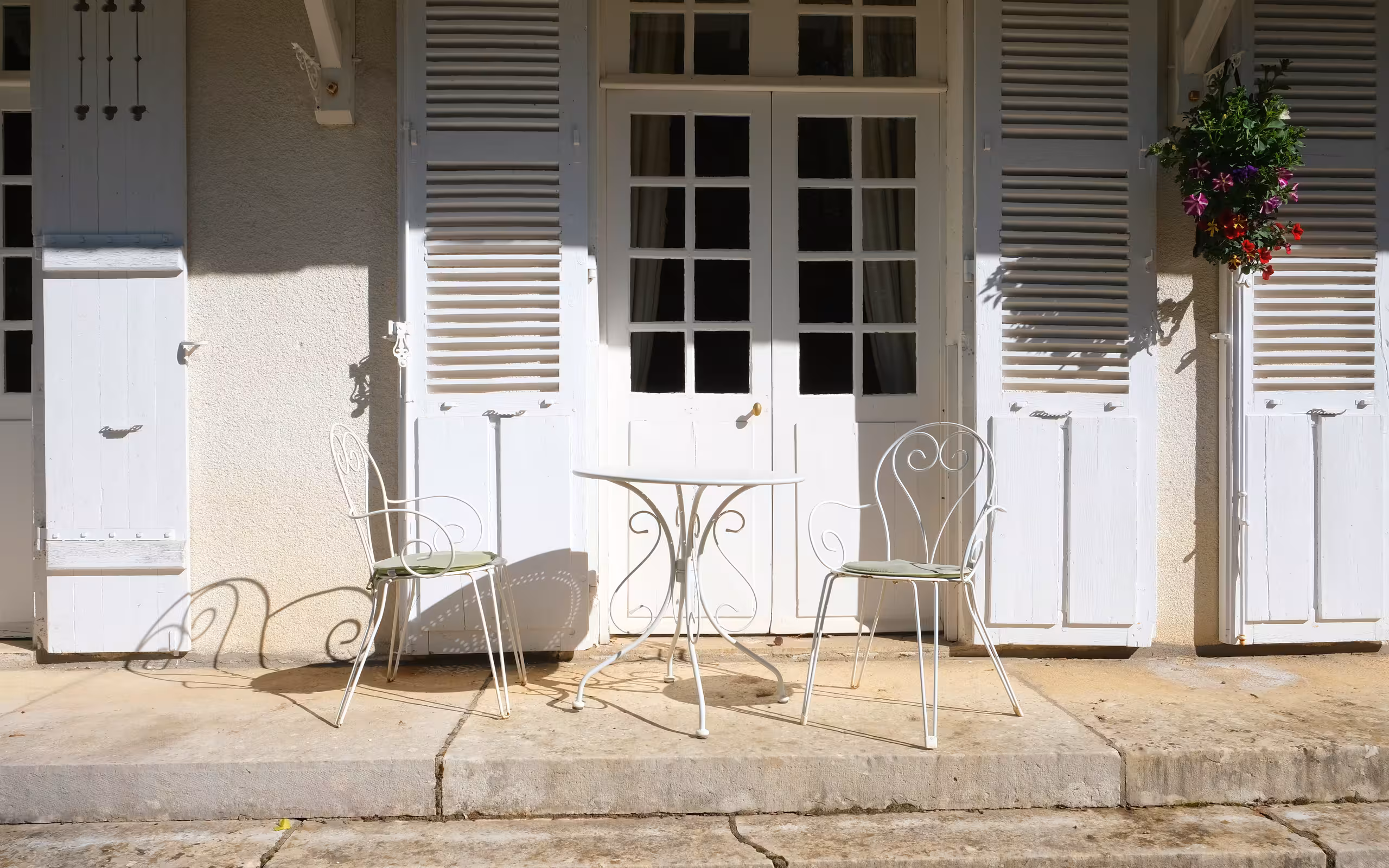 burgund-unterkunft-garten