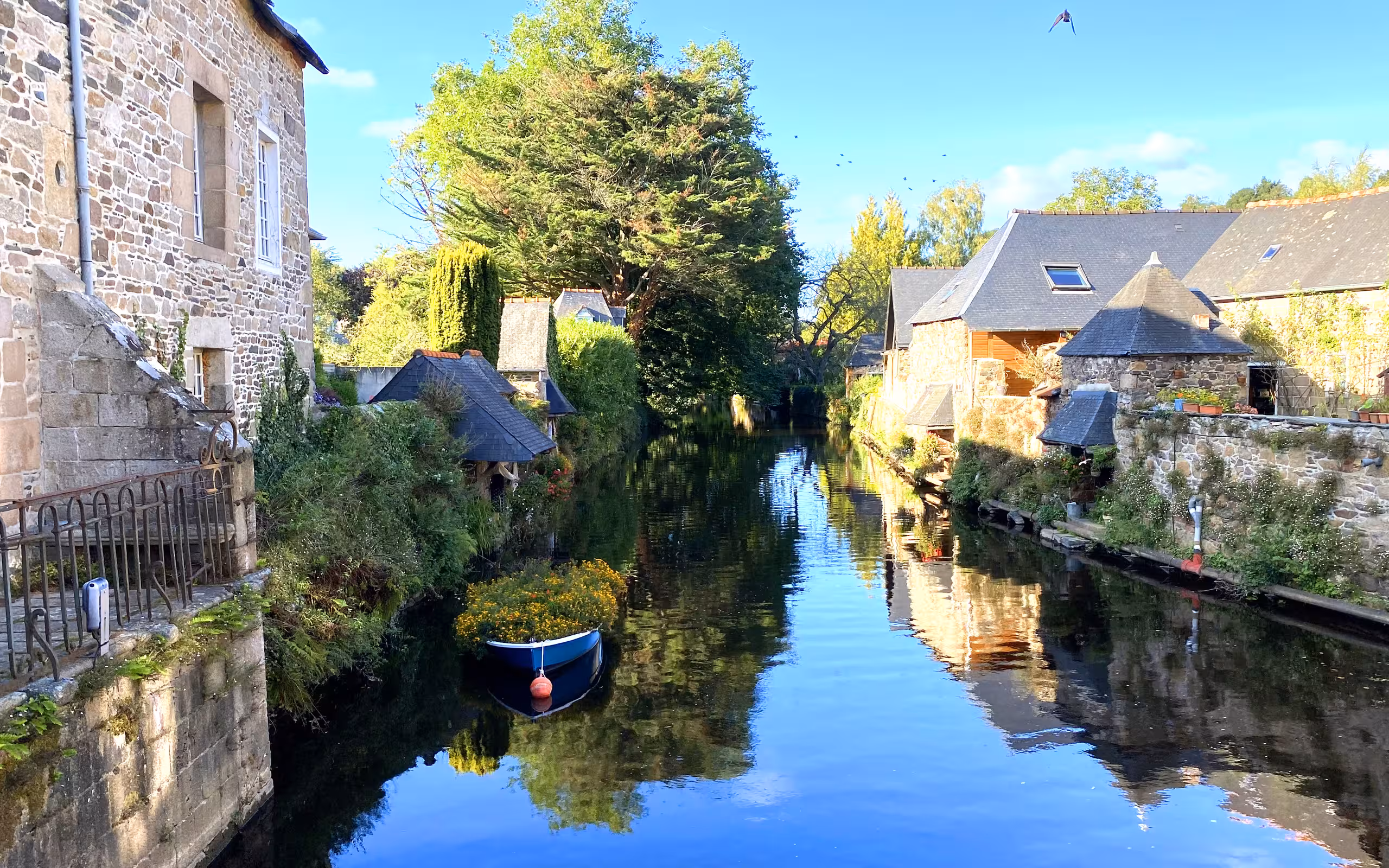 bretagne-unterkunft-dorf