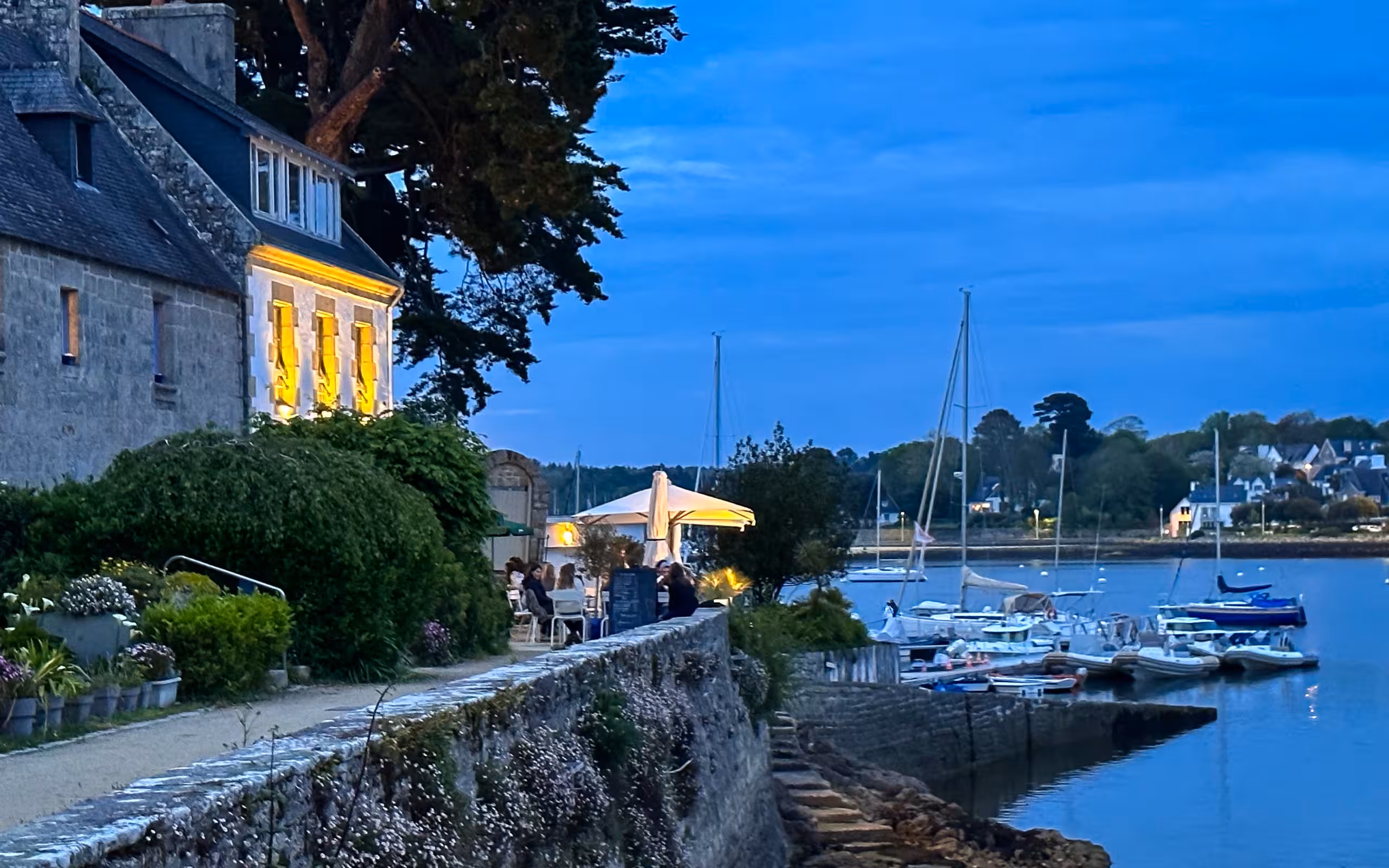 bretagne-essen-wein-restaurant