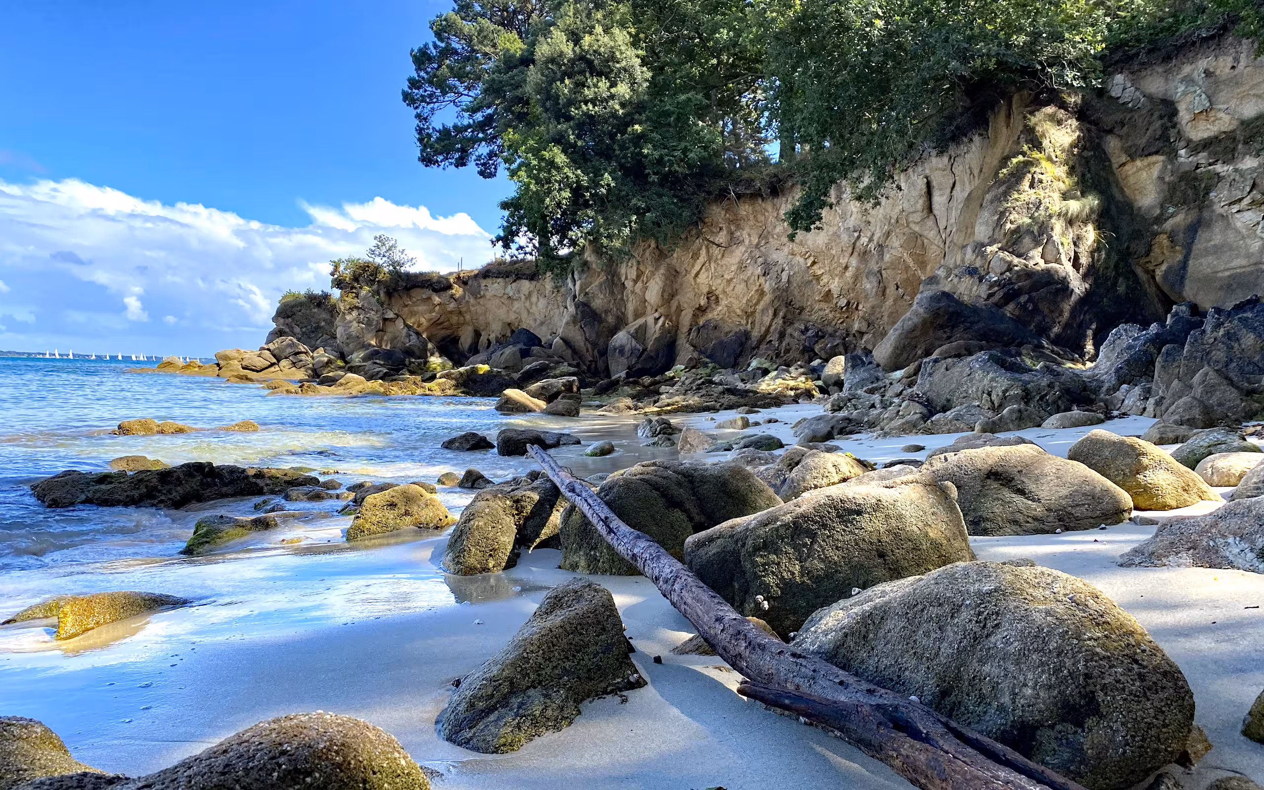 bretagne-landschaft-meer