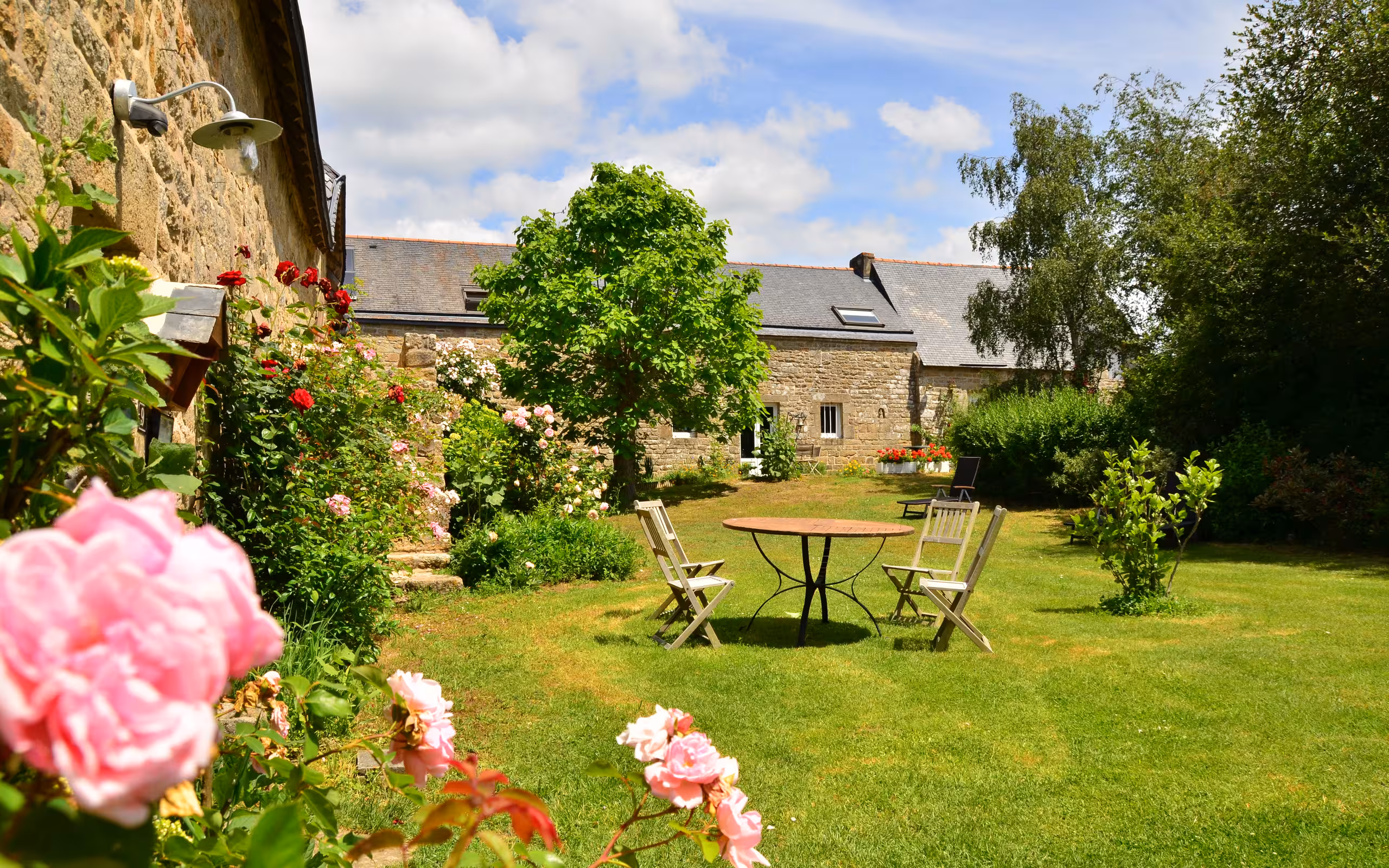 bretagne-unterkunft-garten