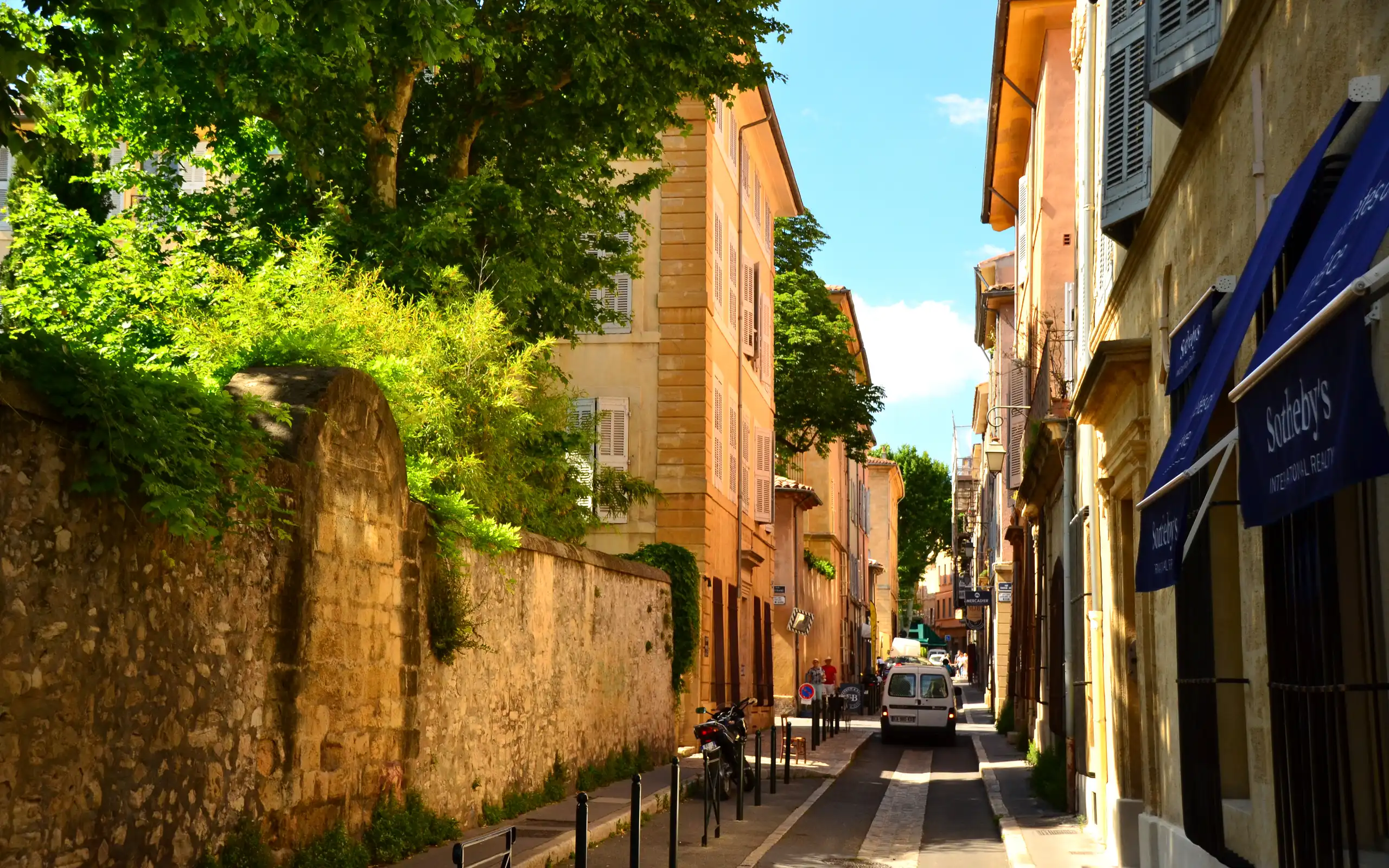 provence-frankreich-dorf