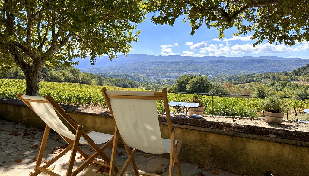 Provence-Urlaub-Tipp-Liegestuehle