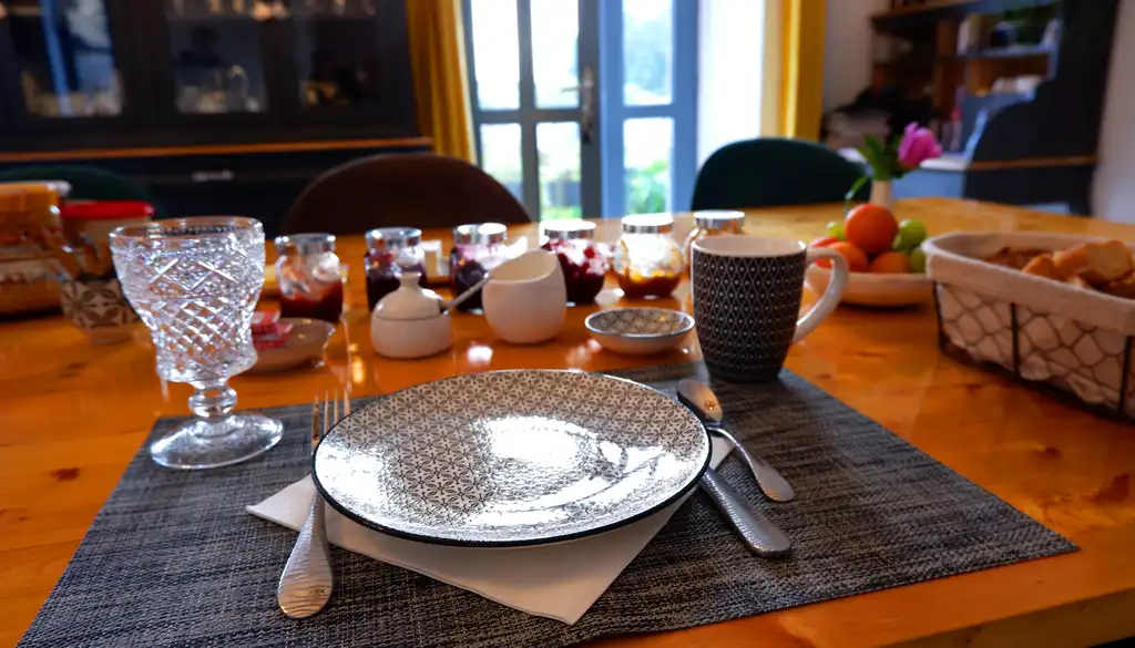 bretagne-unterkunft-frühstück