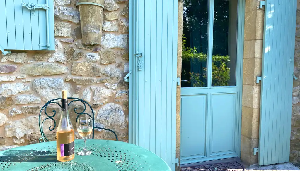 provence-unterkunft-terrasse