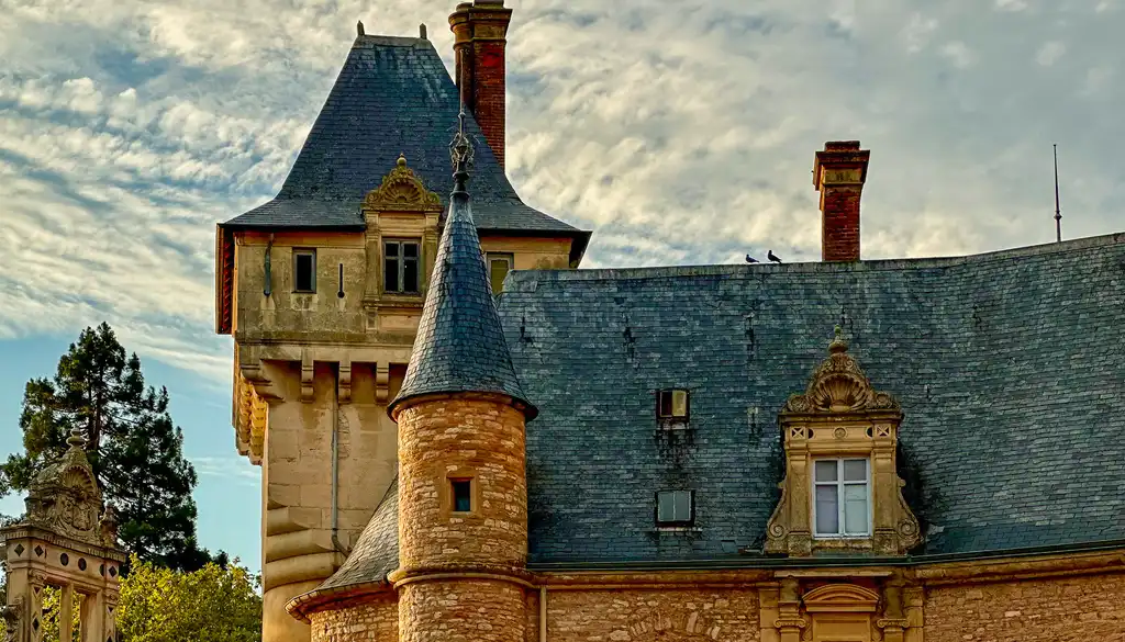 burgund-unterkünfte-schloss